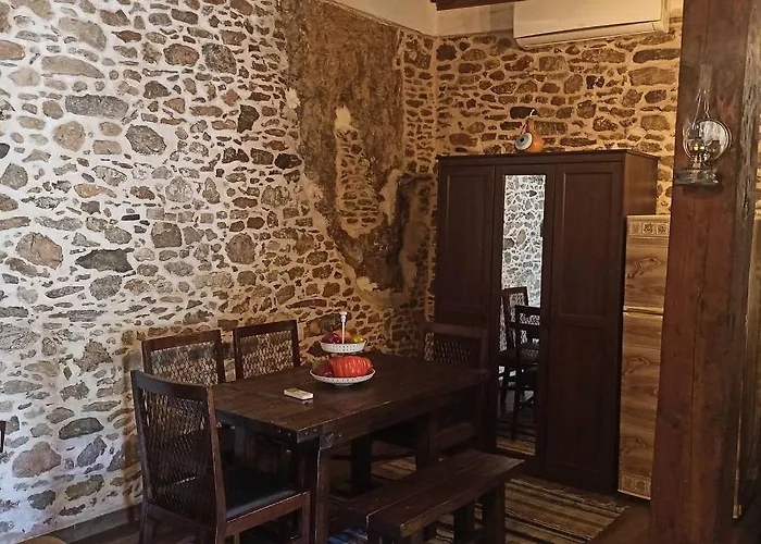 Areti's Traditional House Casă la țară Apollona