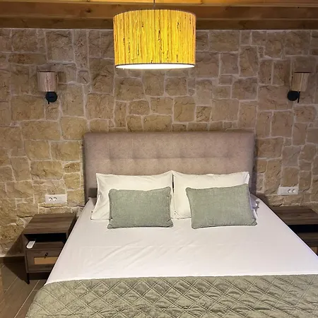 Areti's Traditional House Country house Apollona