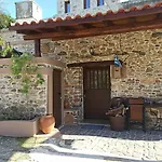 Areti's Traditional House Country house Apollona