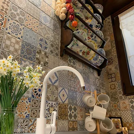 منزل ريفي Areti's Traditional House *