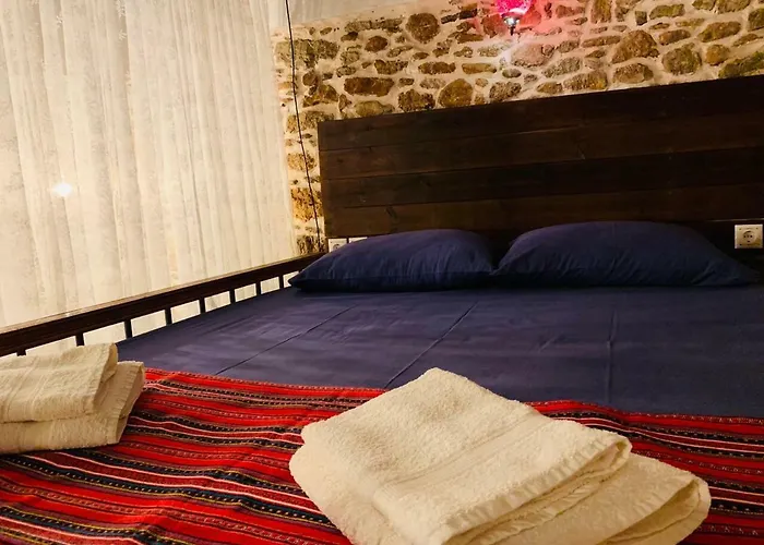 Areti's Traditional House منزل ريفي